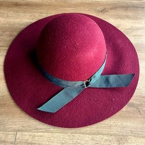ANTHROPOLOGIE GENIE by Eugenia Kim Floppy Maroon Hat 100% Wool